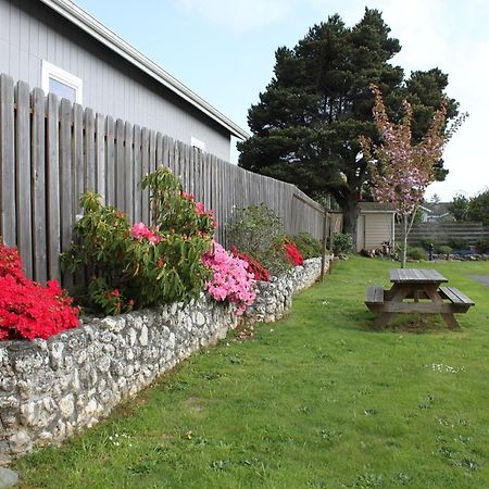 Azalea Lodge Gold Beach Eksteriør bilde